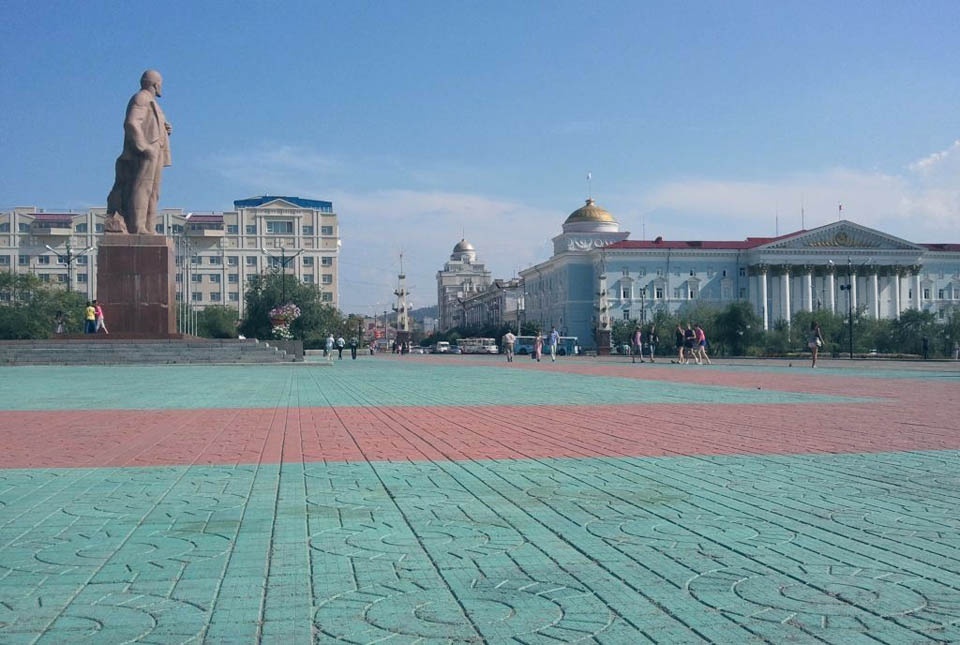 Центральные площади городов