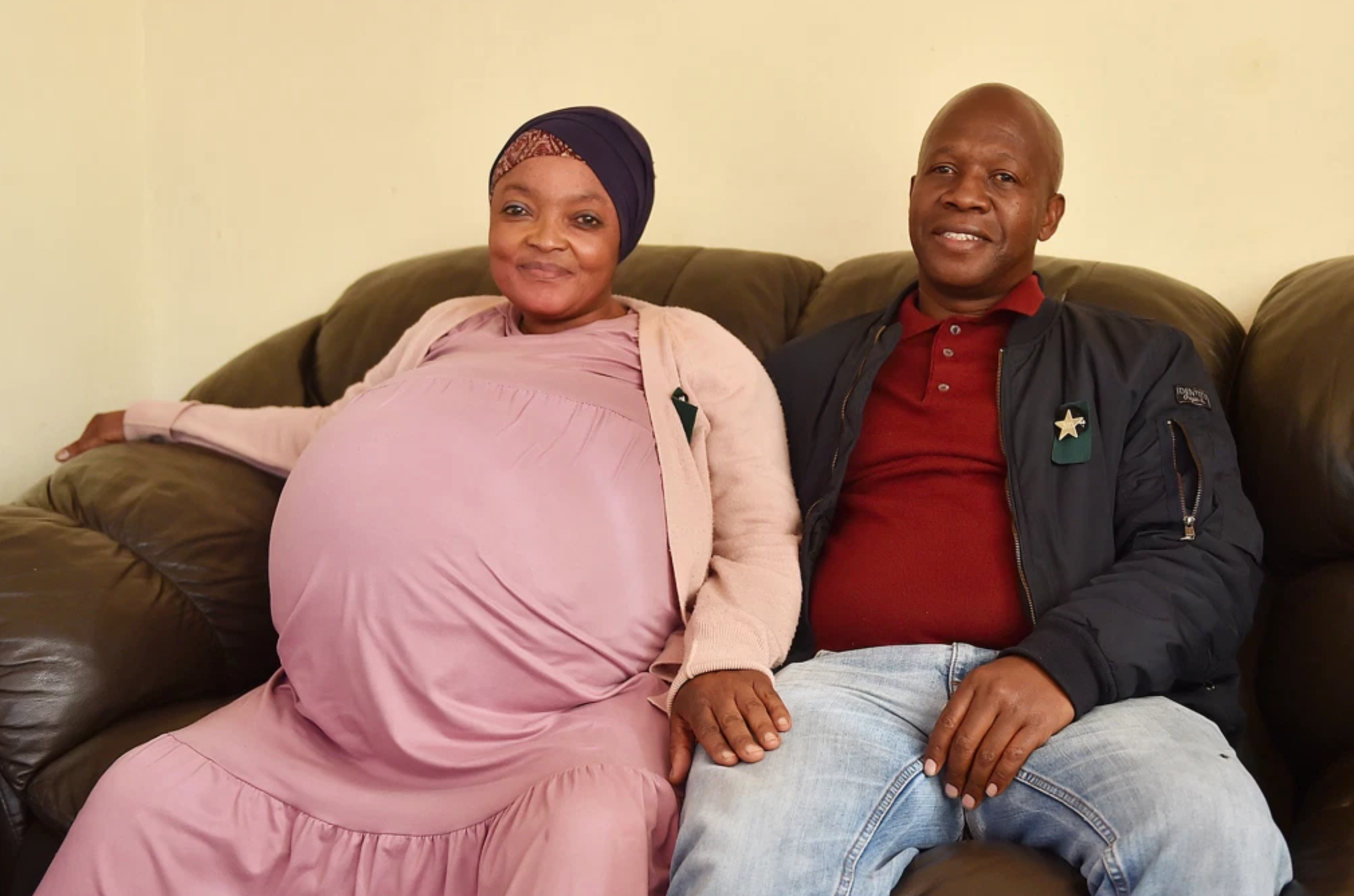 Женщина из ЮАР родила сразу 10 детей. Халима Сиссе 25-летняя жительница мали.